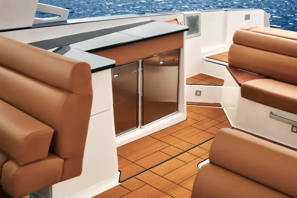 2025 Aviara AV36 Image Thumbnail #10