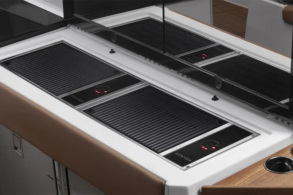 2025 Aviara AV36 Image Thumbnail #7