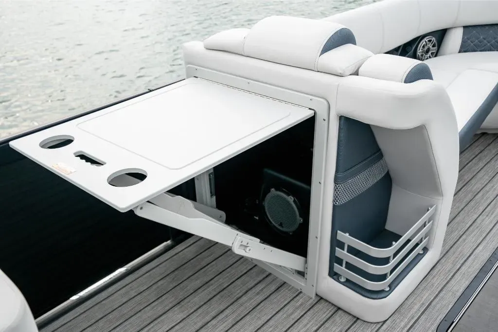 2025 Harris Grand Mariner 250 Image Thumbnail #12