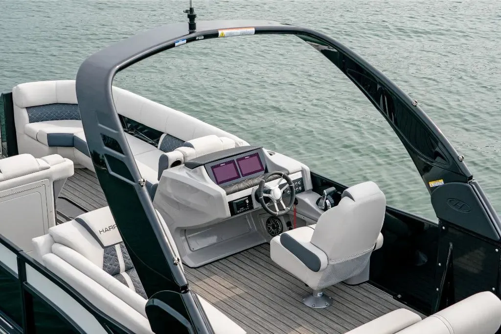 2025 Harris Grand Mariner 250 Image Thumbnail #13