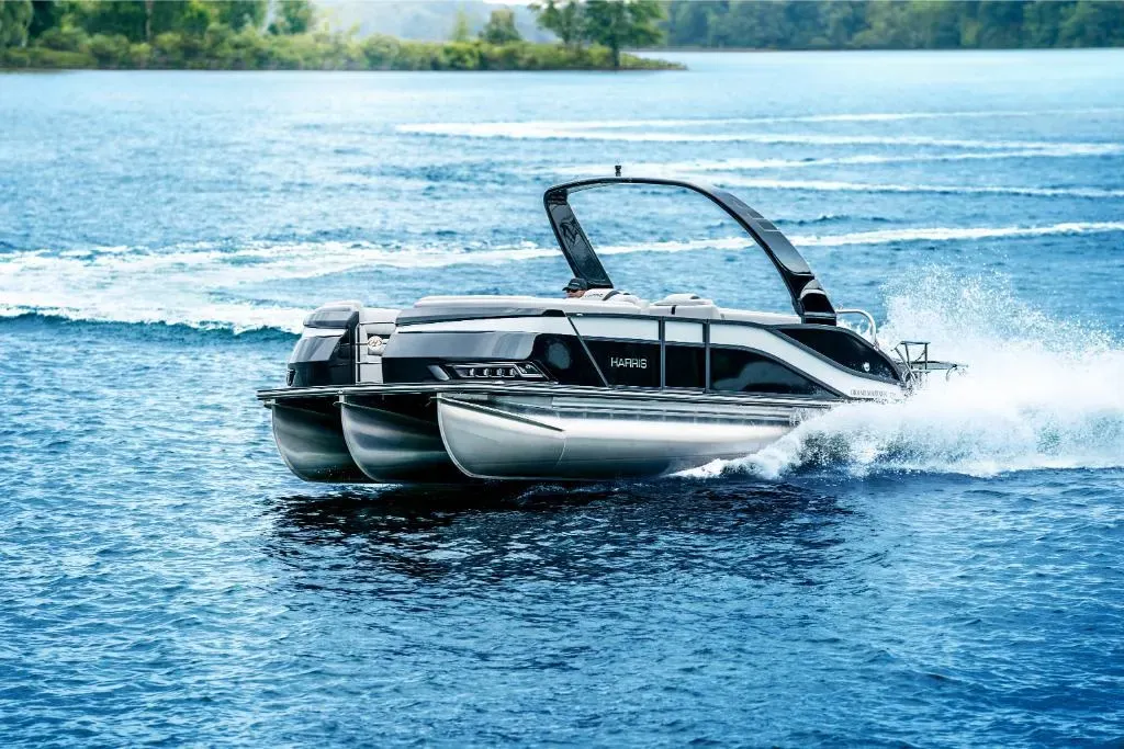 2025 Harris Grand Mariner 250 Image Thumbnail #1