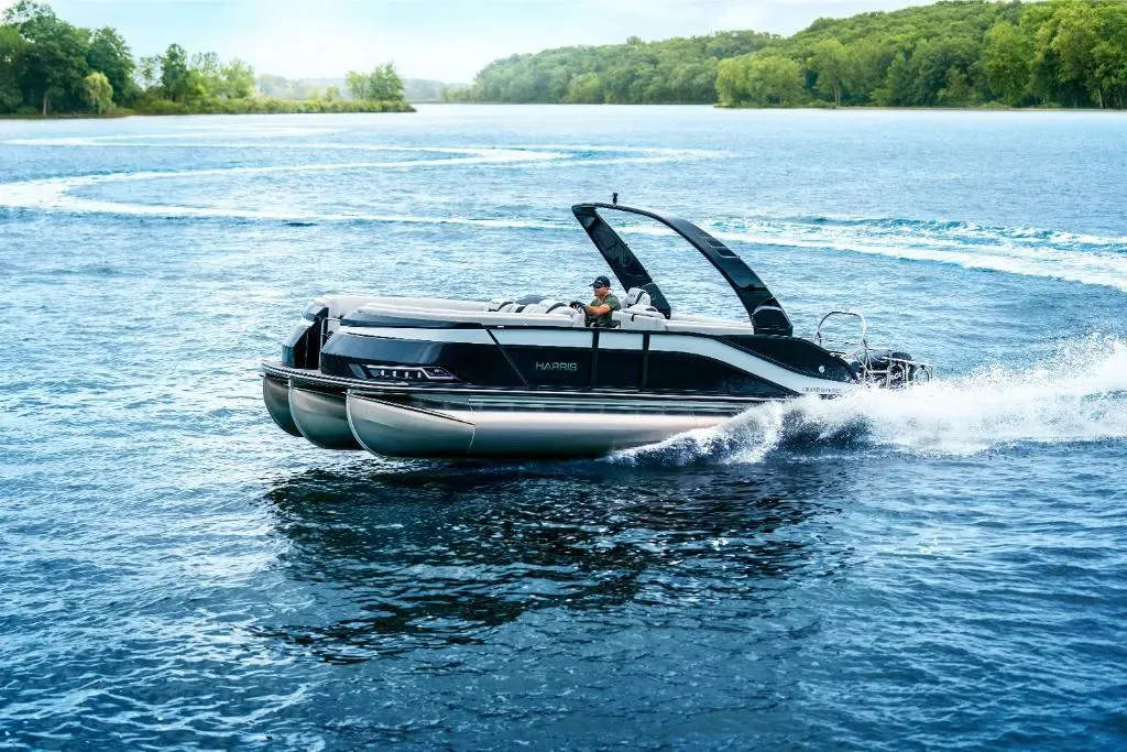 2025 Harris Grand Mariner 250 Image Thumbnail #2