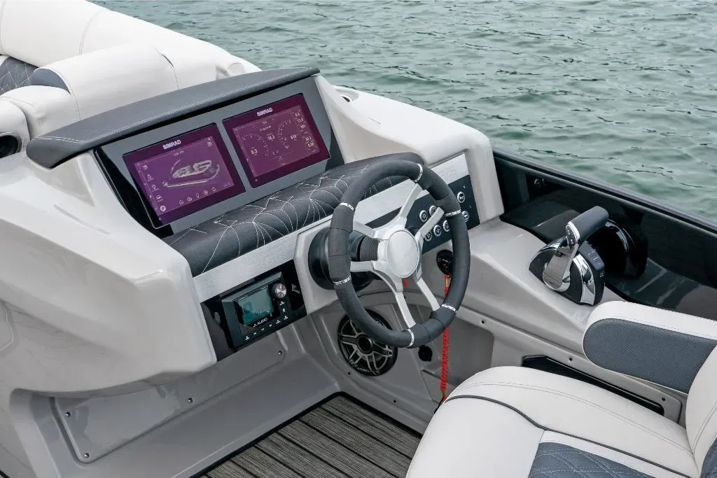 2025 Harris Grand Mariner 250 Image Thumbnail #19