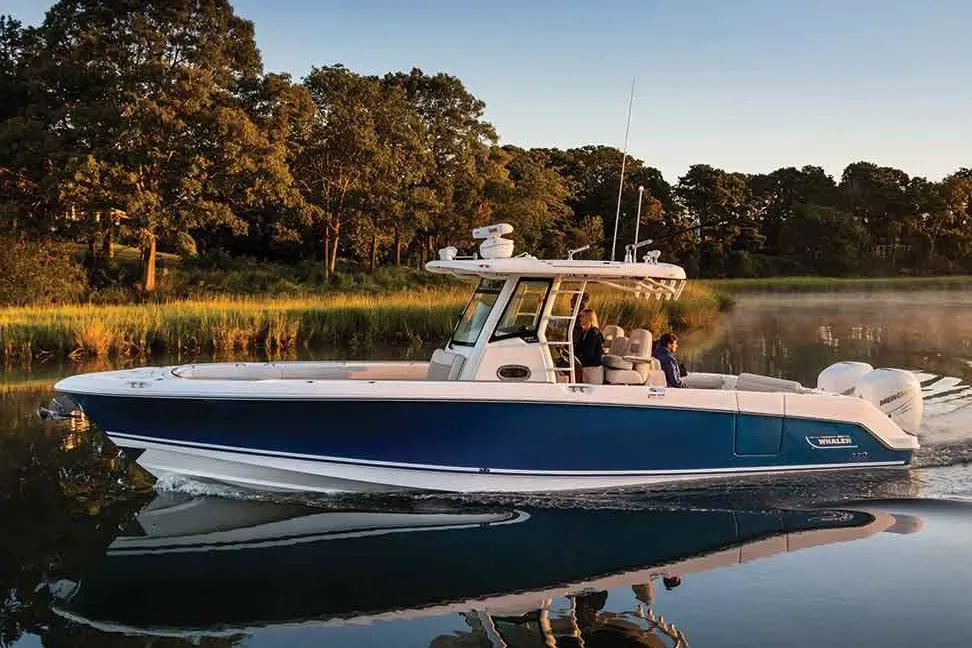 2025 Boston Whaler 330 Outrage Image Thumbnail #6