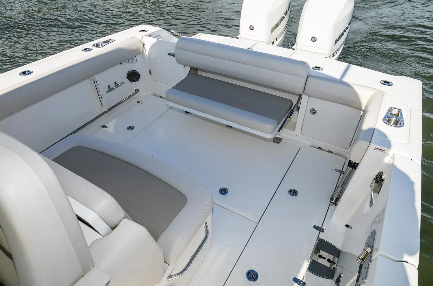 2025 Boston Whaler 330 Outrage Image Thumbnail #11