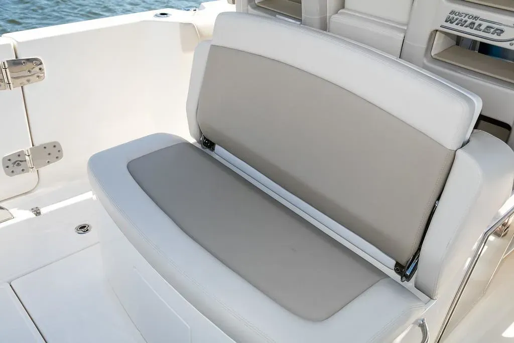 2025 Boston Whaler 330 Outrage Image Thumbnail #16