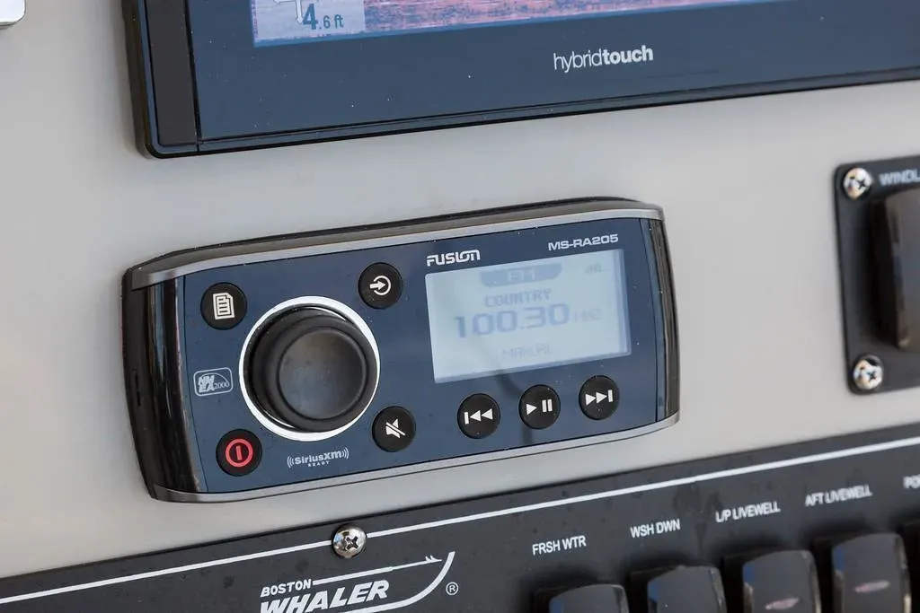 2026 Boston Whaler 230 Outrage Image Thumbnail #13