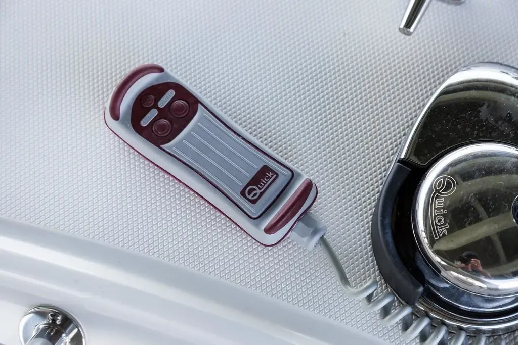 2026 Boston Whaler 230 Outrage Image Thumbnail #20