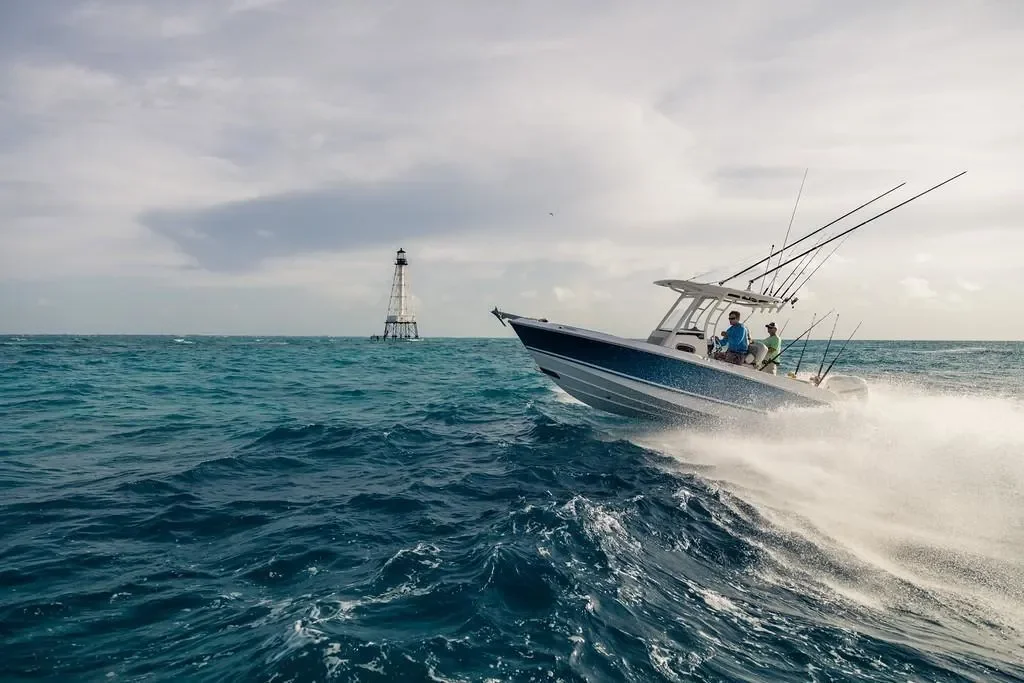 2026 Boston Whaler 230 Outrage Image Thumbnail #8