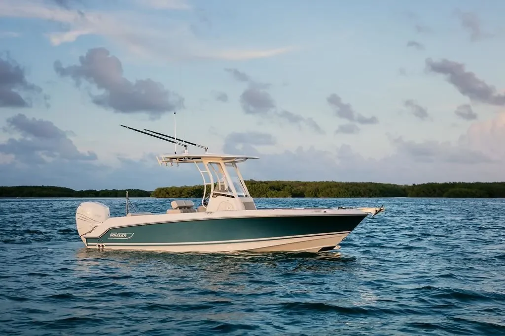 2026 Boston Whaler 230 Outrage Image Thumbnail #3