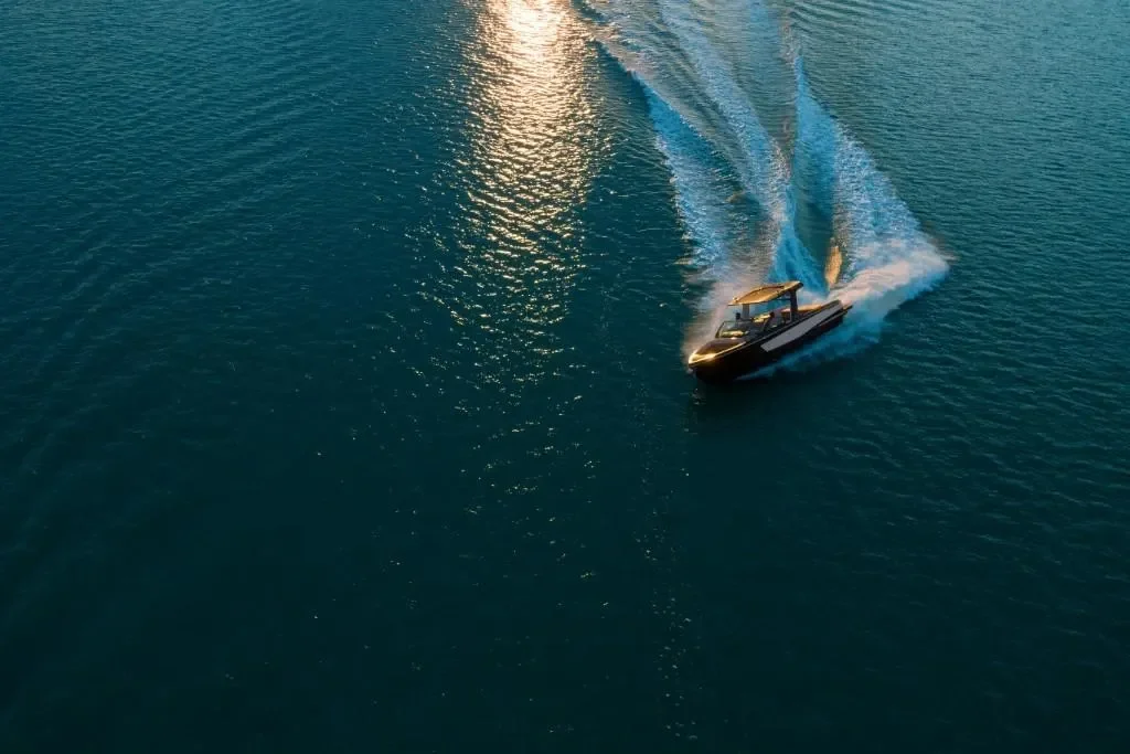 2025 Aviara AV32 Image Thumbnail #20