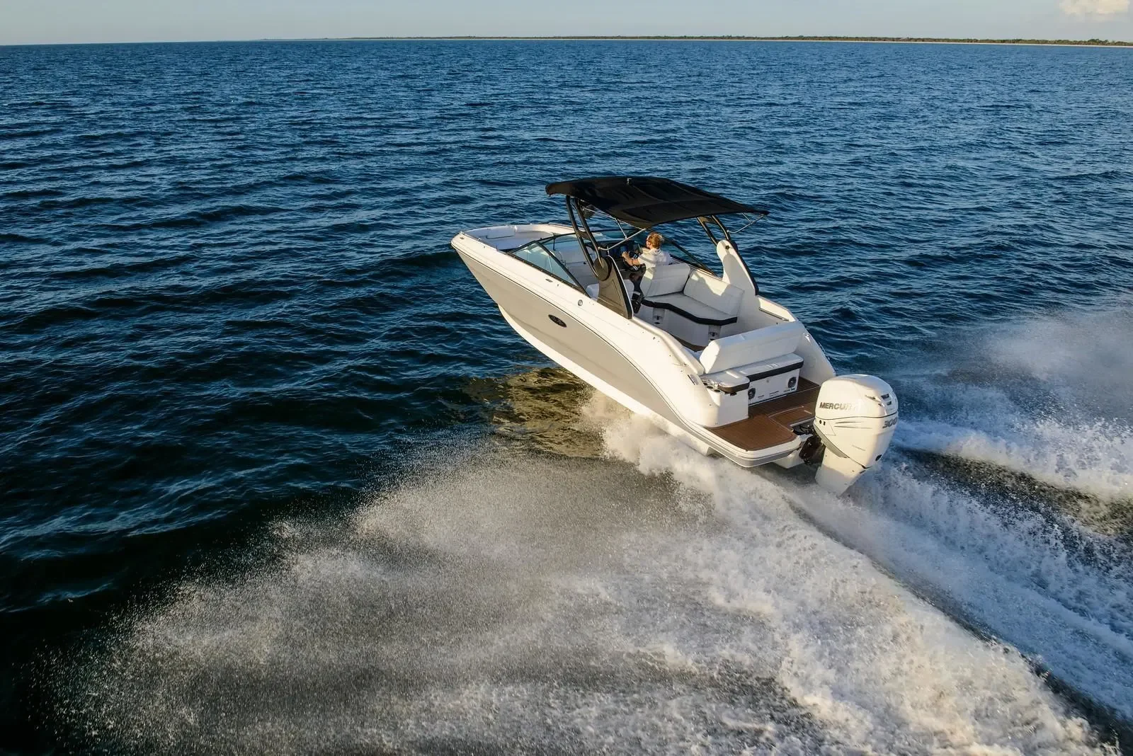 2024 Sea Ray SDX 250 Outboard Image Thumbnail #2