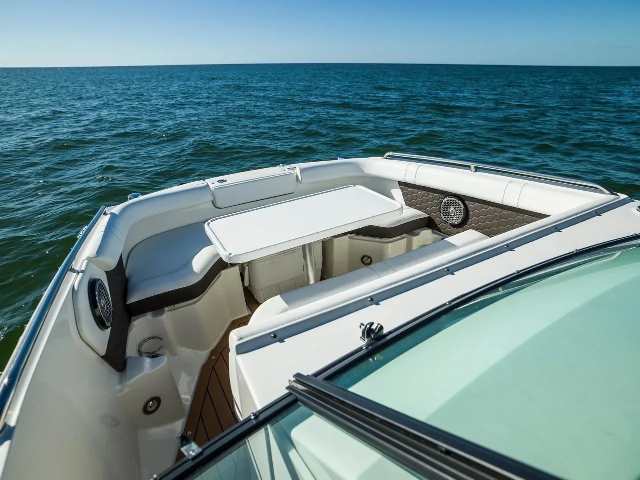 2024 Sea Ray SDX 250 Outboard Image Thumbnail #31