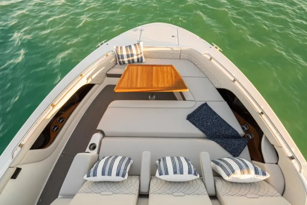 2026 Sea Ray Sundancer 370 Outboard Image Thumbnail #20