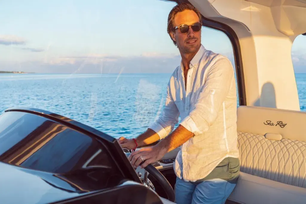 2026 Sea Ray Sundancer 370 Outboard Image Thumbnail #14