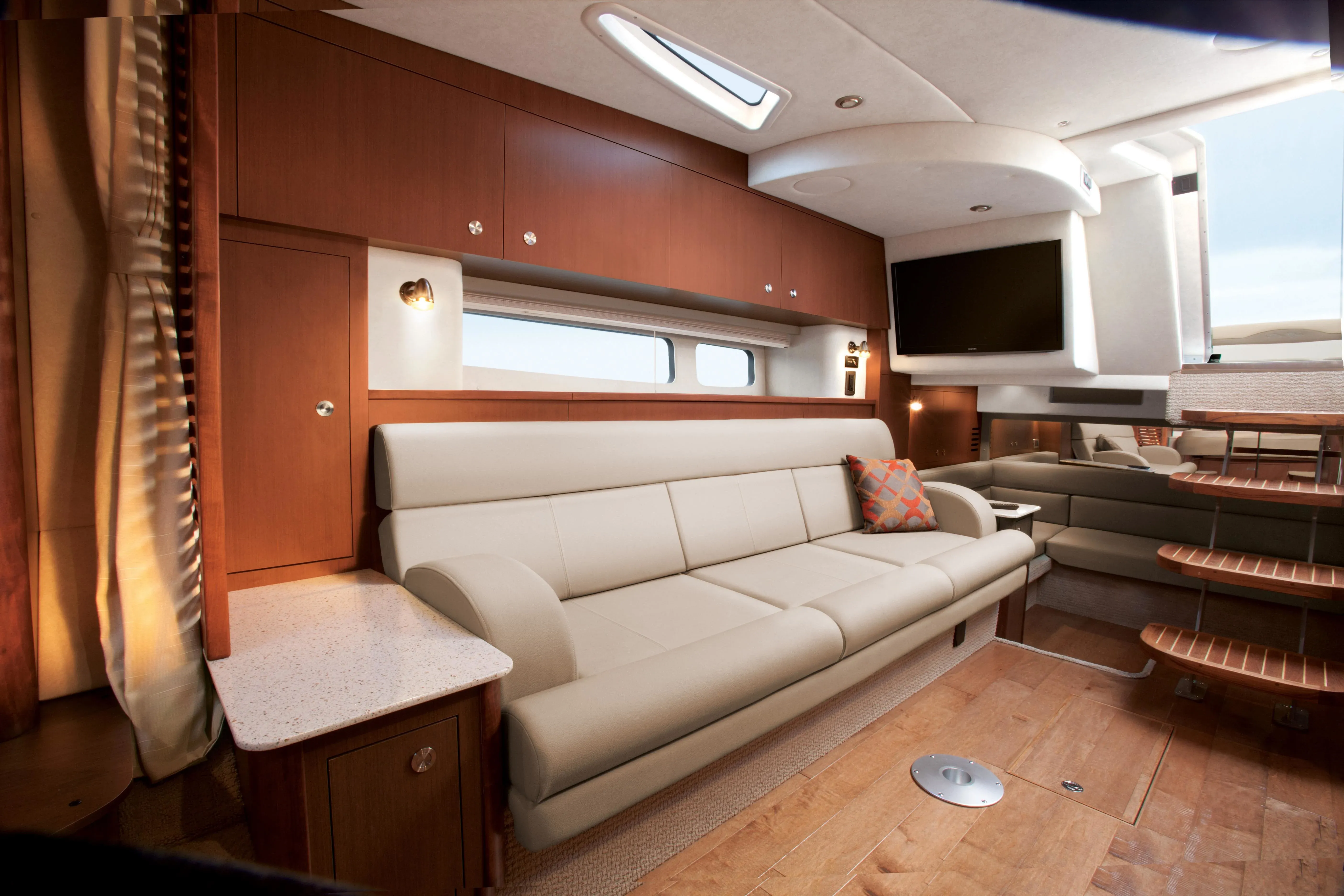 2026 Sea Ray Sundancer 370 Outboard Image Thumbnail #40