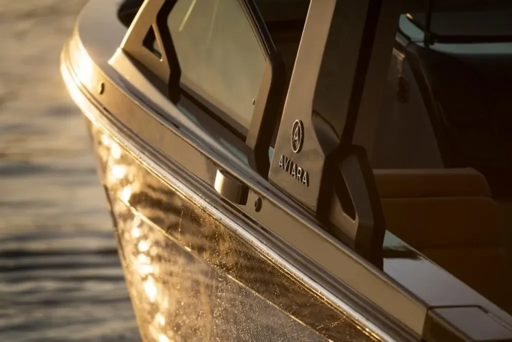 2025 Aviara AV32 Outboard Image Thumbnail #6