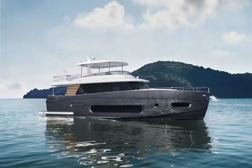 2026 Azimut Magellano 66 Image Thumbnail #4