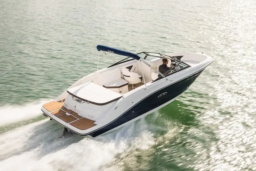 2024 Sea Ray SPX 230 Image Thumbnail #2
