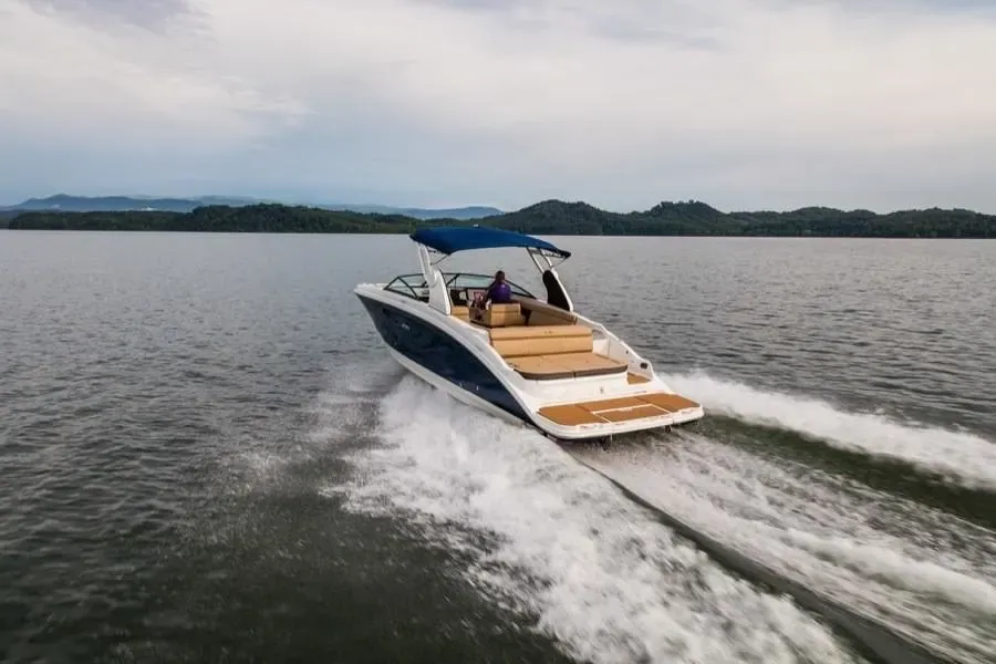 2023 Sea Ray SDX 270 Image Thumbnail #3