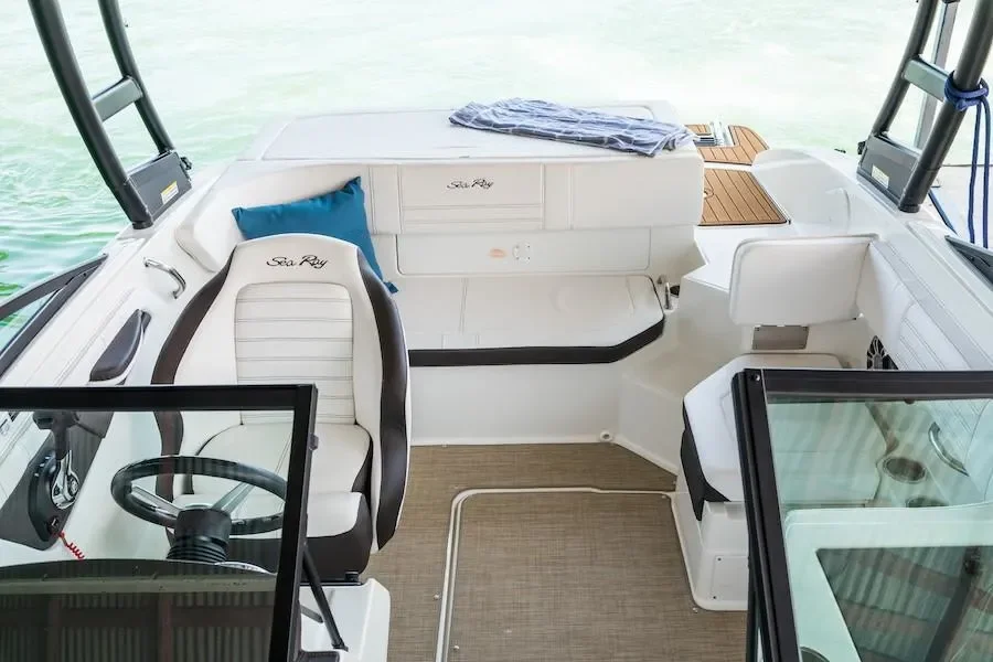 2023 Sea Ray SPX 190 Image Thumbnail #9