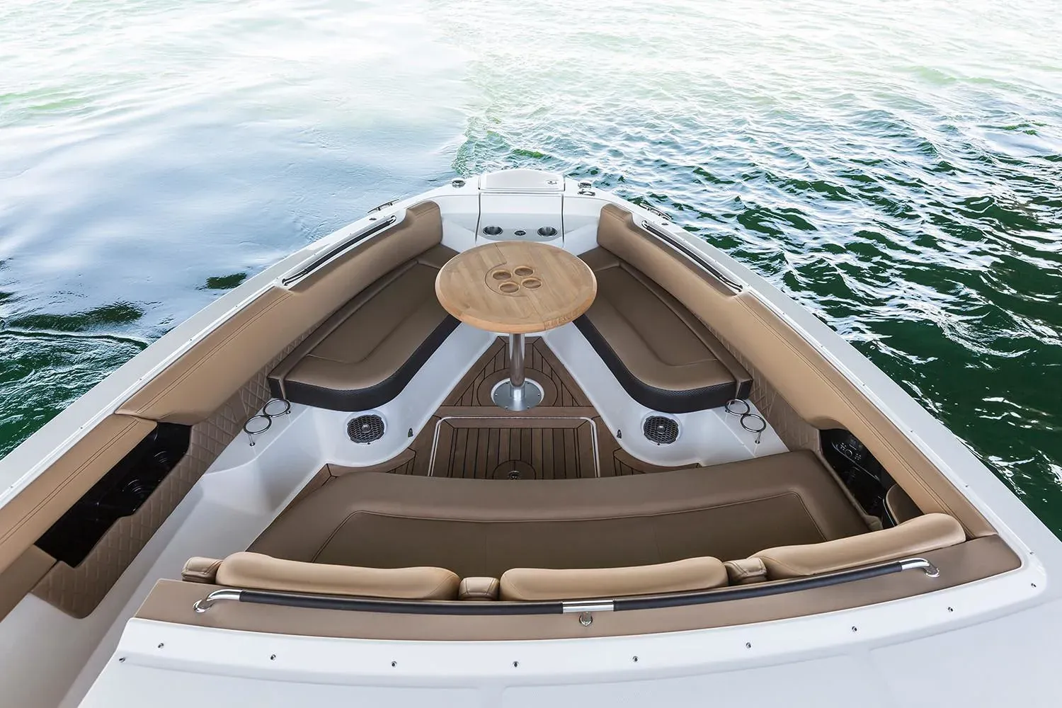 2026 Sea Ray SLX 400 Outboard Image Thumbnail #5