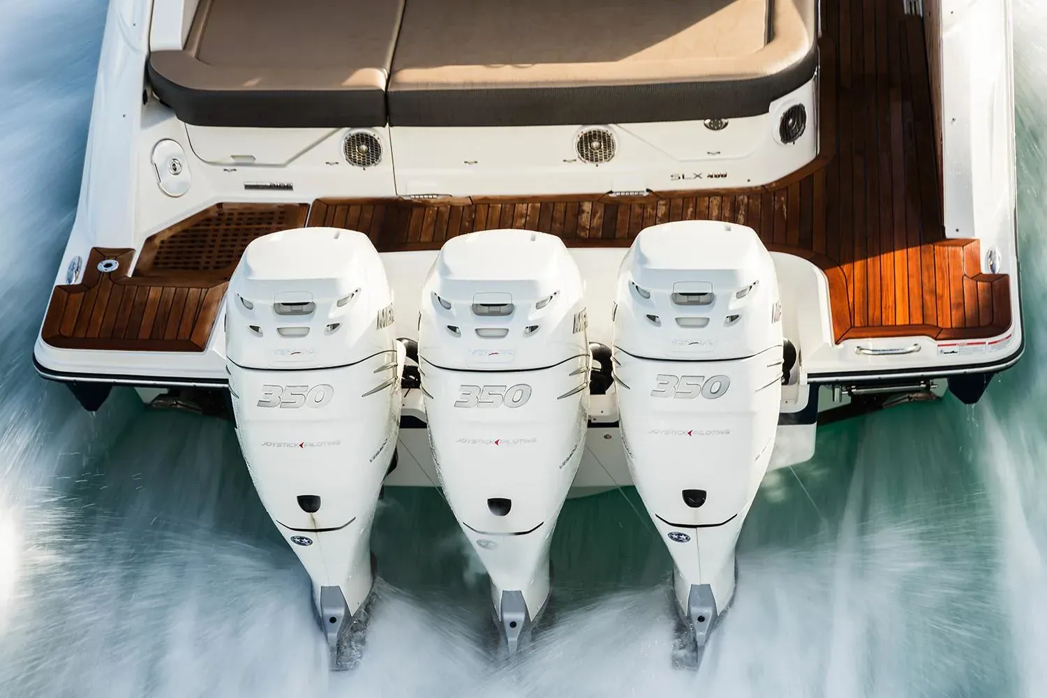 2026 Sea Ray SLX 400 Outboard Image Thumbnail #9