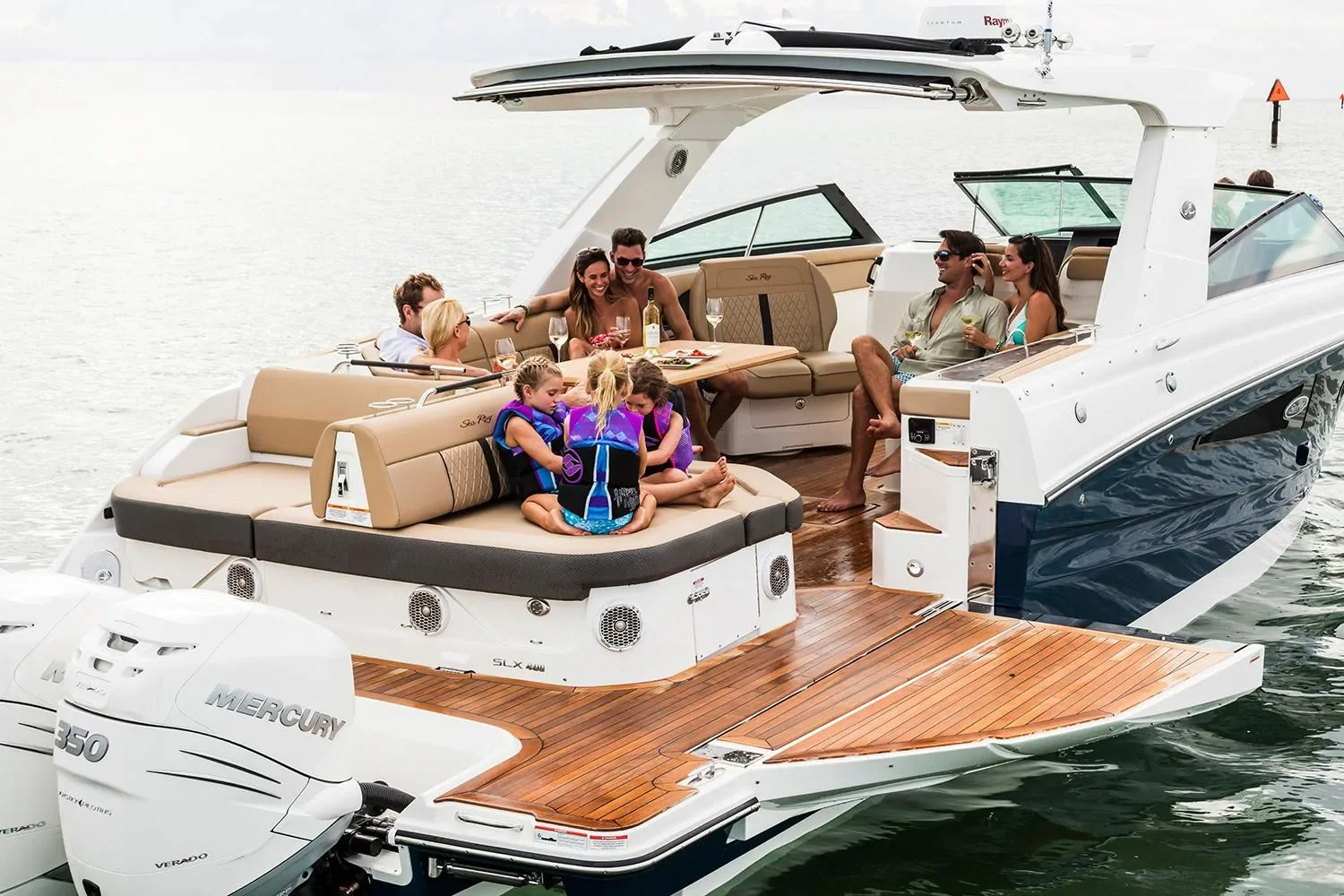 2026 Sea Ray SLX 400 Outboard Image Thumbnail #4