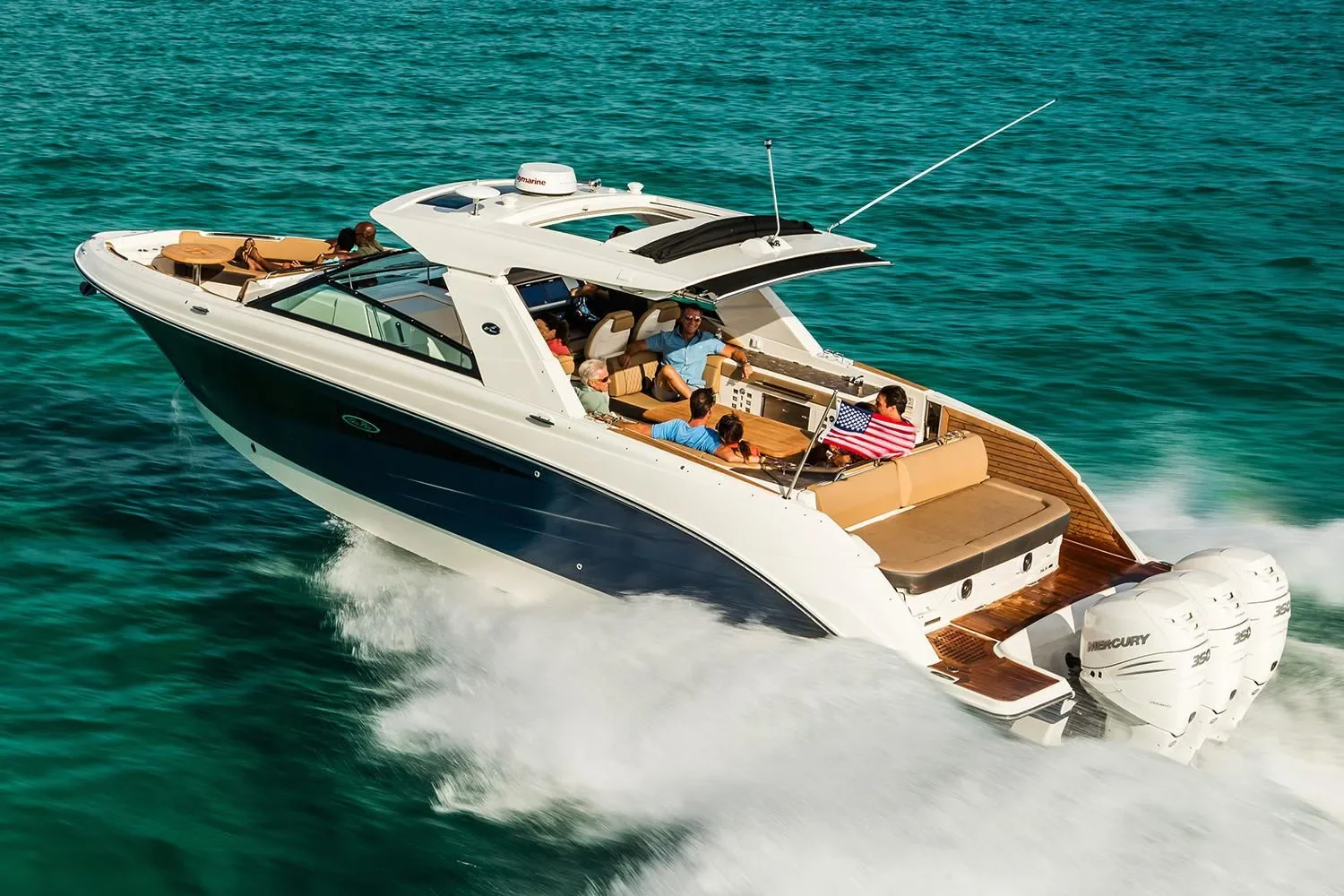 2026 Sea Ray SLX 400 Outboard Image Thumbnail #2