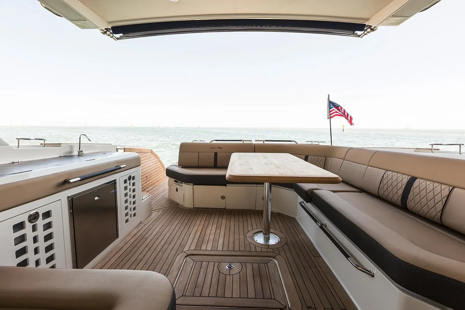 2026 Sea Ray SLX 400 Outboard Image Thumbnail #8