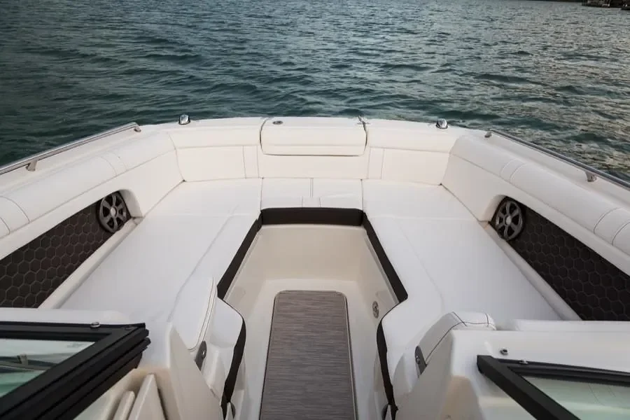 2024 Sea Ray SDX 270 Outboard Image Thumbnail #9