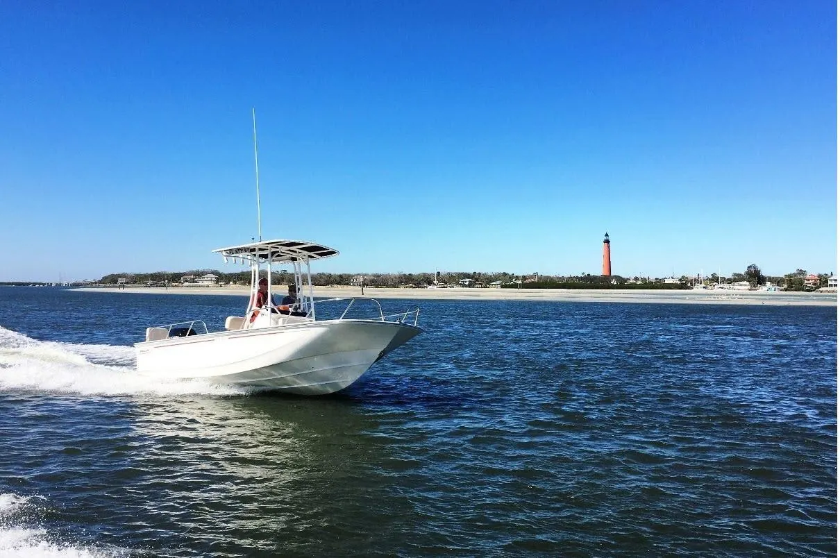 2018 Boston Whaler 190 Montauk Image Thumbnail #8