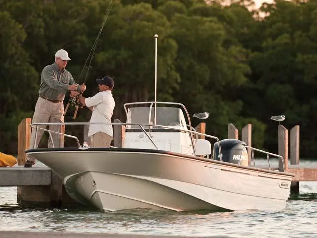 2017 Boston Whaler 190 Montauk Image Thumbnail #18