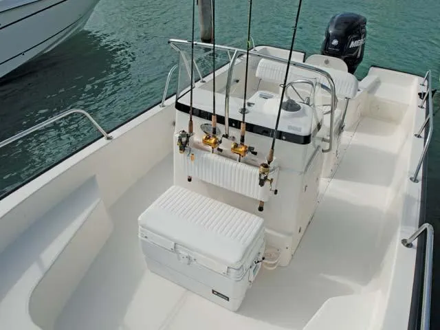 2017 Boston Whaler 190 Montauk Image Thumbnail #19