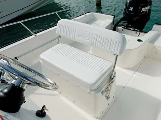 2017 Boston Whaler 190 Montauk Image Thumbnail #24
