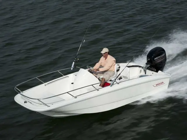 2017 Boston Whaler 150 Super Sport Image Thumbnail #1