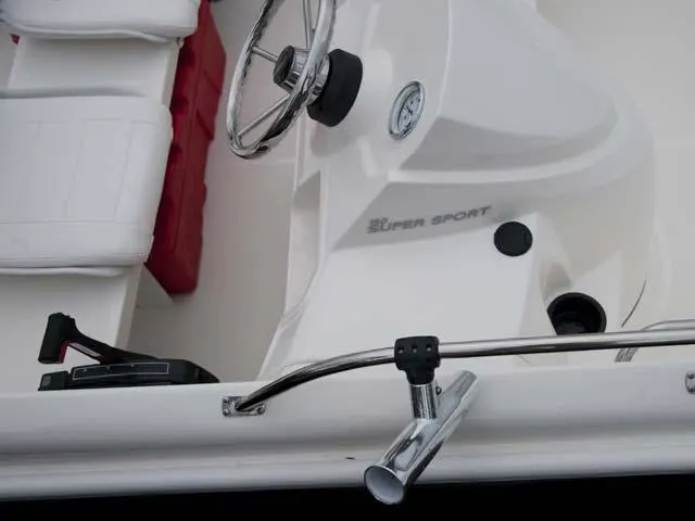 2017 Boston Whaler 150 Super Sport Image Thumbnail #15