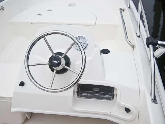 2017 Boston Whaler 150 Super Sport Image Thumbnail #21