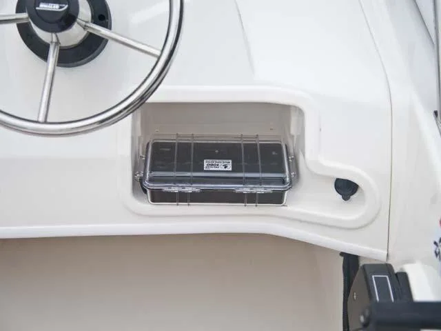 2017 Boston Whaler 150 Super Sport Image Thumbnail #23