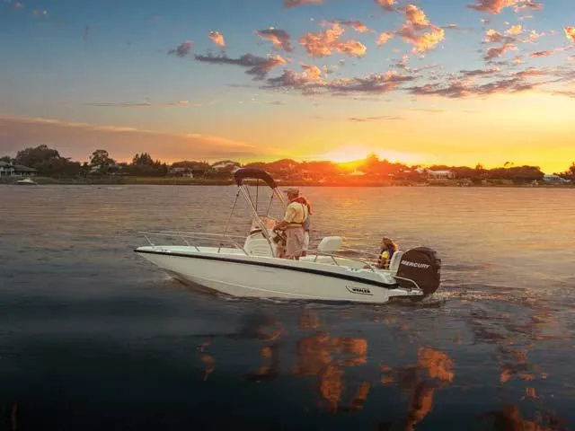 2017 Boston Whaler 170 Dauntless Image Thumbnail #1