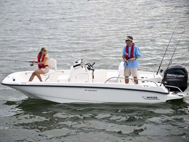 2017 Boston Whaler 170 Dauntless Image Thumbnail #16