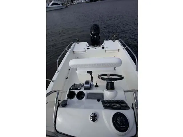 2017 Boston Whaler 170 Dauntless Image Thumbnail #31