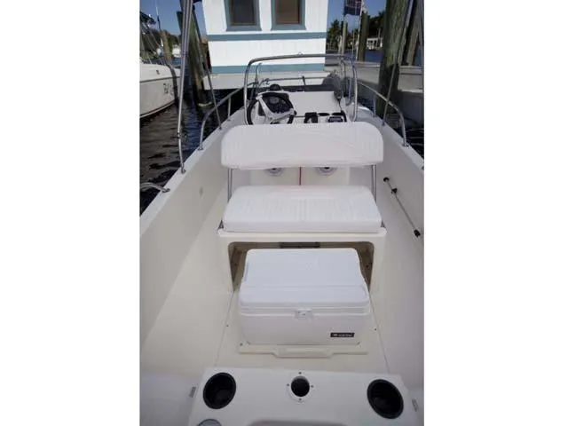 2017 Boston Whaler 170 Dauntless Image Thumbnail #37