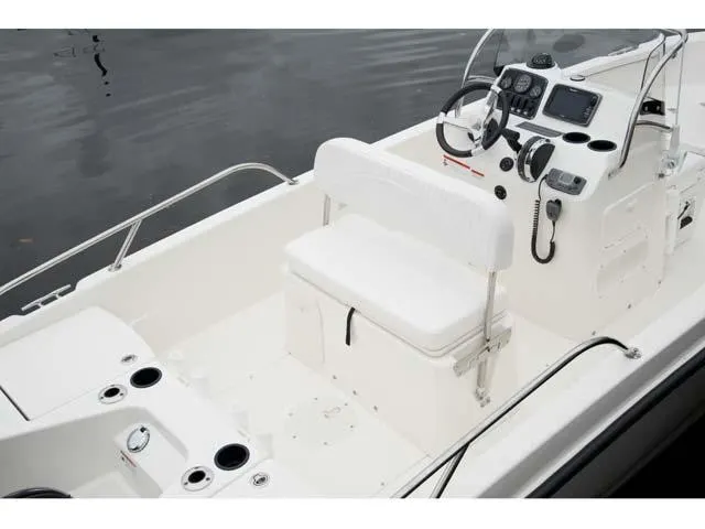 2017 Boston Whaler 170 Dauntless Image Thumbnail #39