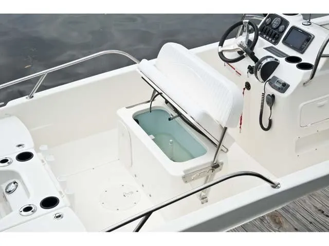 2017 Boston Whaler 170 Dauntless Image Thumbnail #42