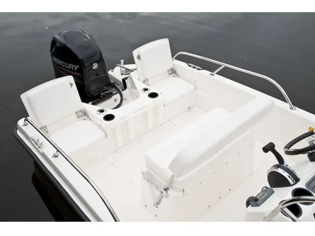 2017 Boston Whaler 170 Dauntless Image Thumbnail #46