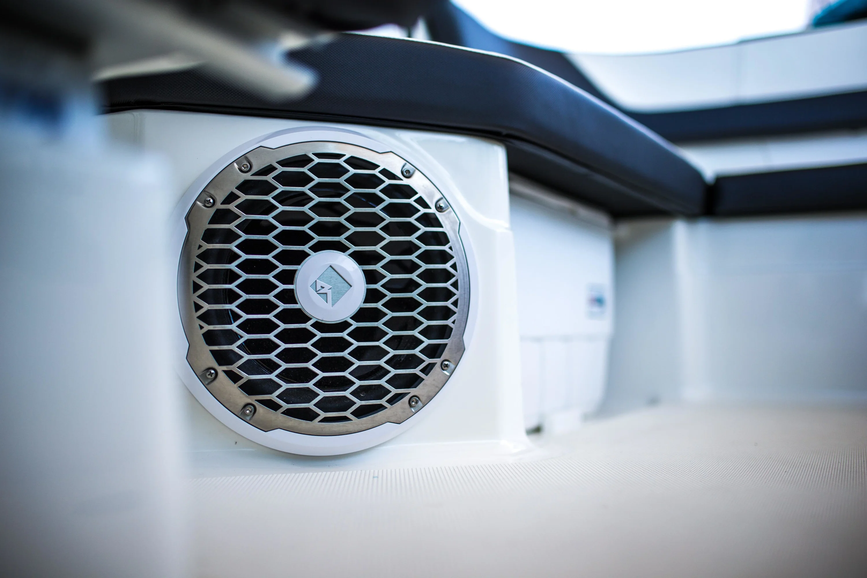 2016 Sea Ray 21 SPX Image Thumbnail #12