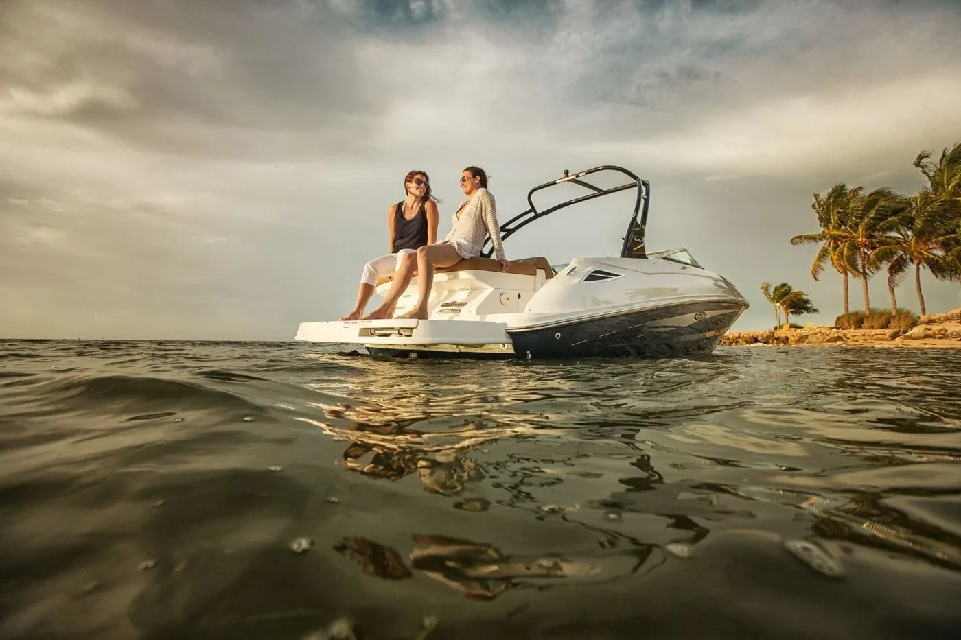 2016 Sea Ray 240 Sundeck Image Thumbnail #7