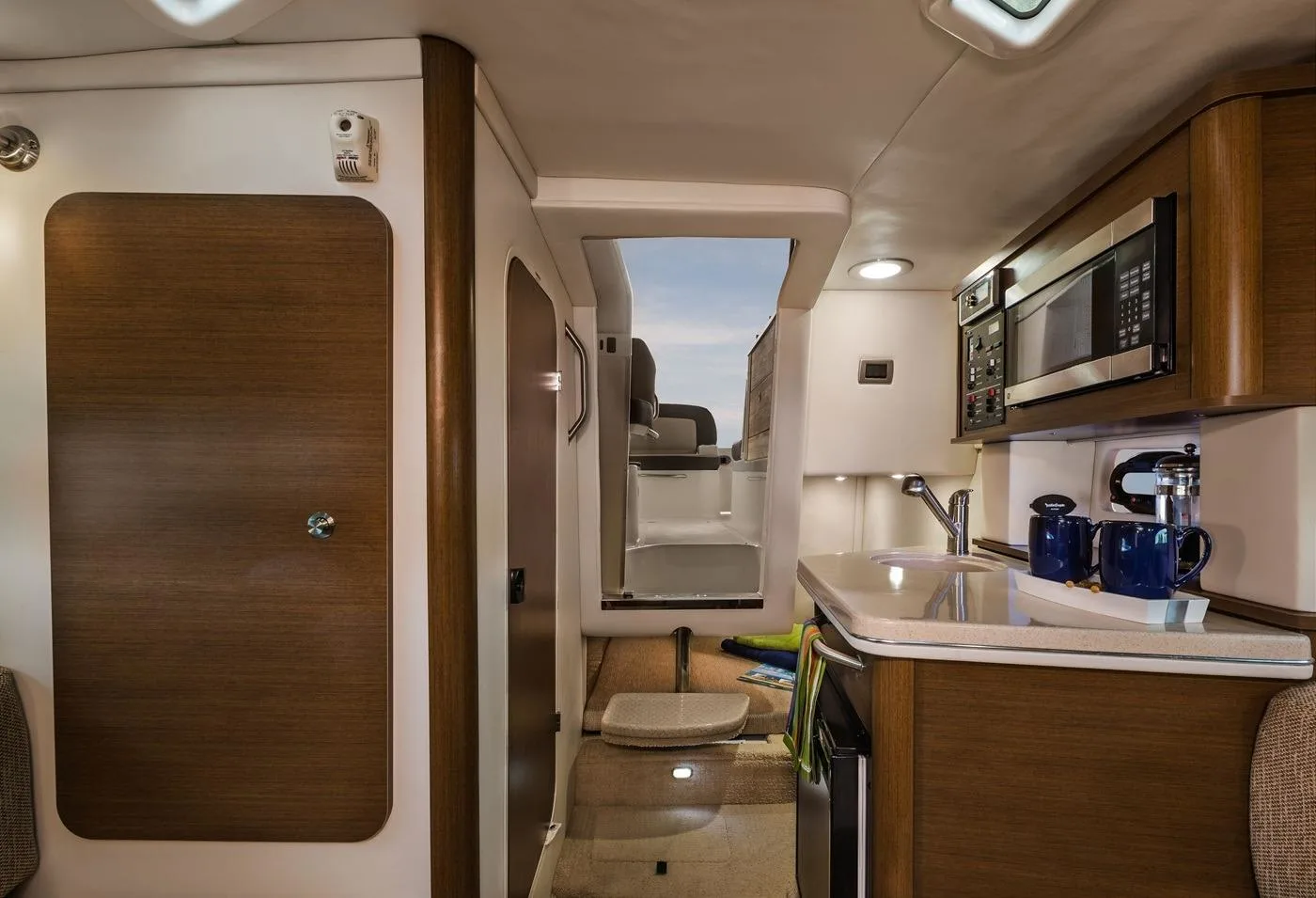 2016 Sea Ray 260 Sundancer Image Thumbnail #12