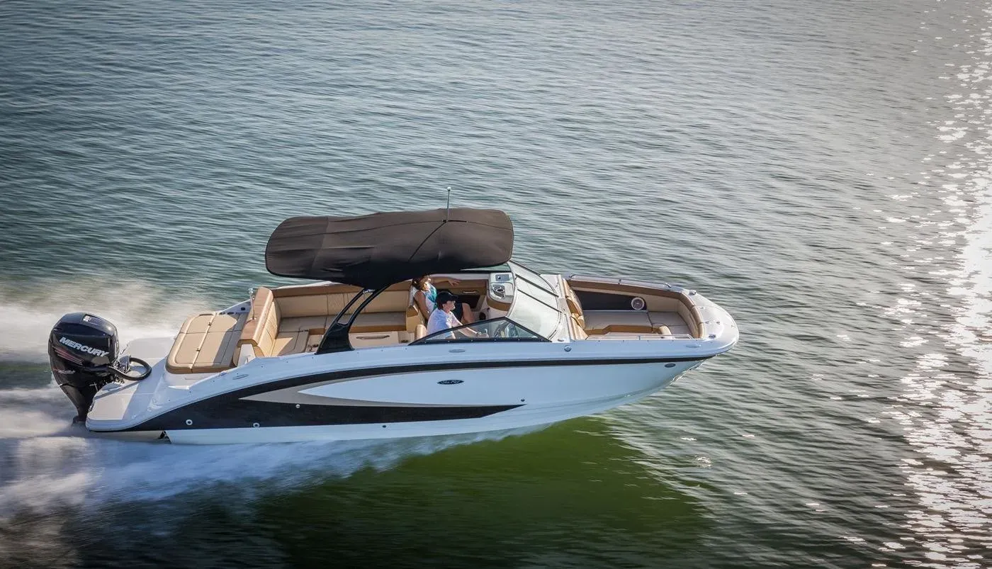 2016 Sea Ray 270 Sundeck Outboard Image Thumbnail #2